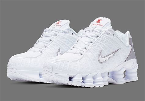 weisse nike shox|Buy and Sell Nike Shox Sneakers .